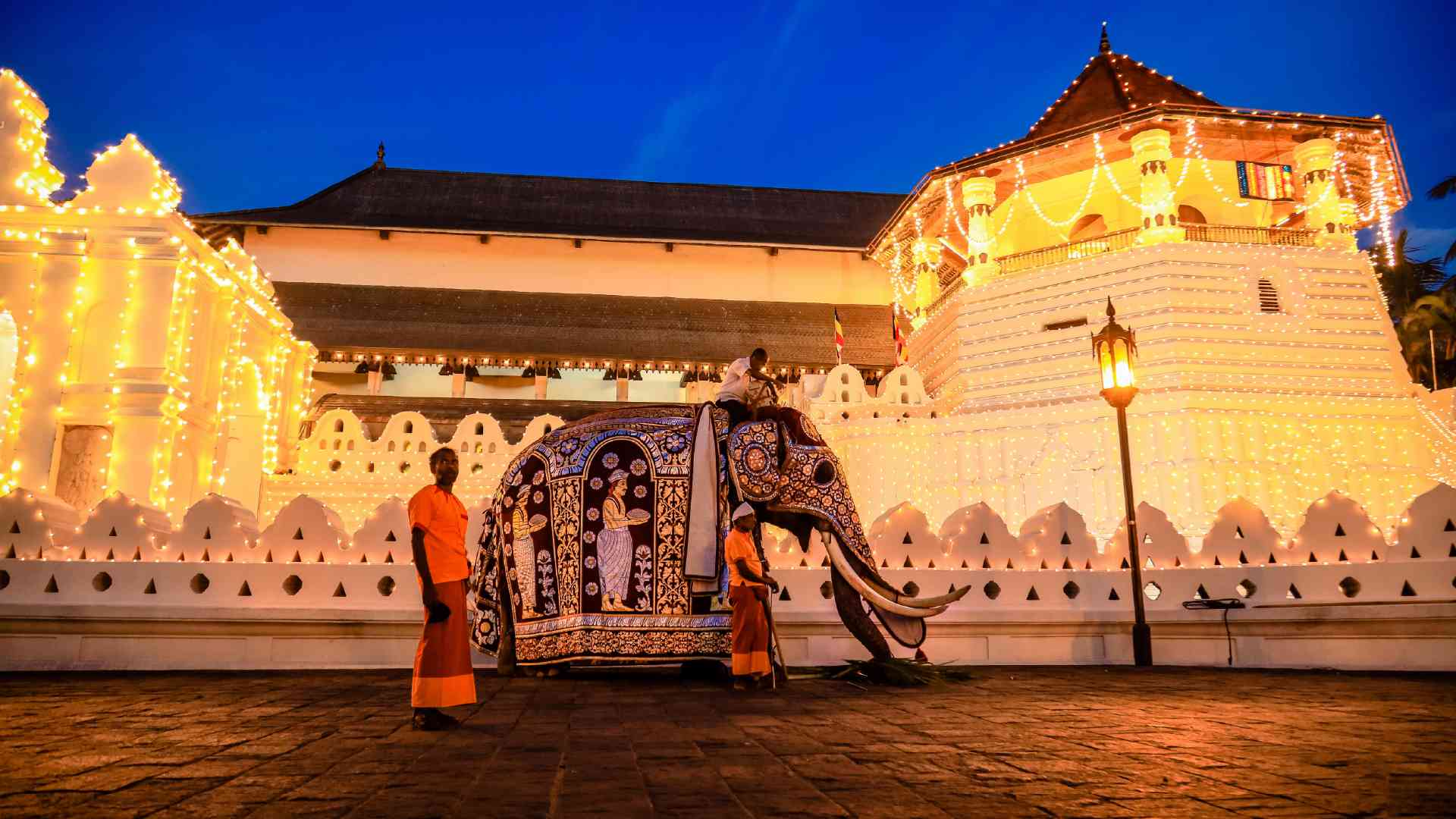 Kandy Festival, Kandy, Sri Lanka by Amila Alahakoon